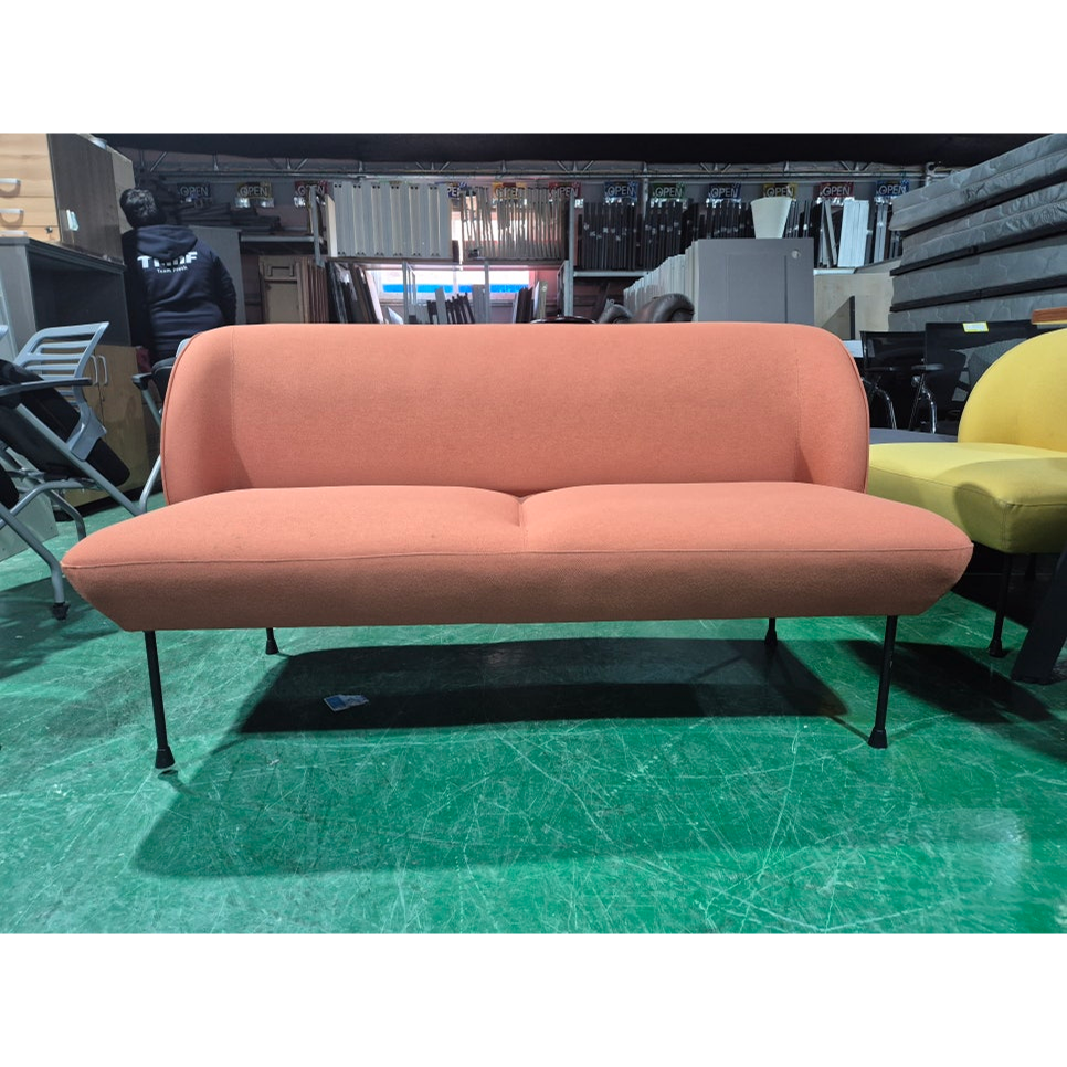 2인용 패브릭 소파 / 살구