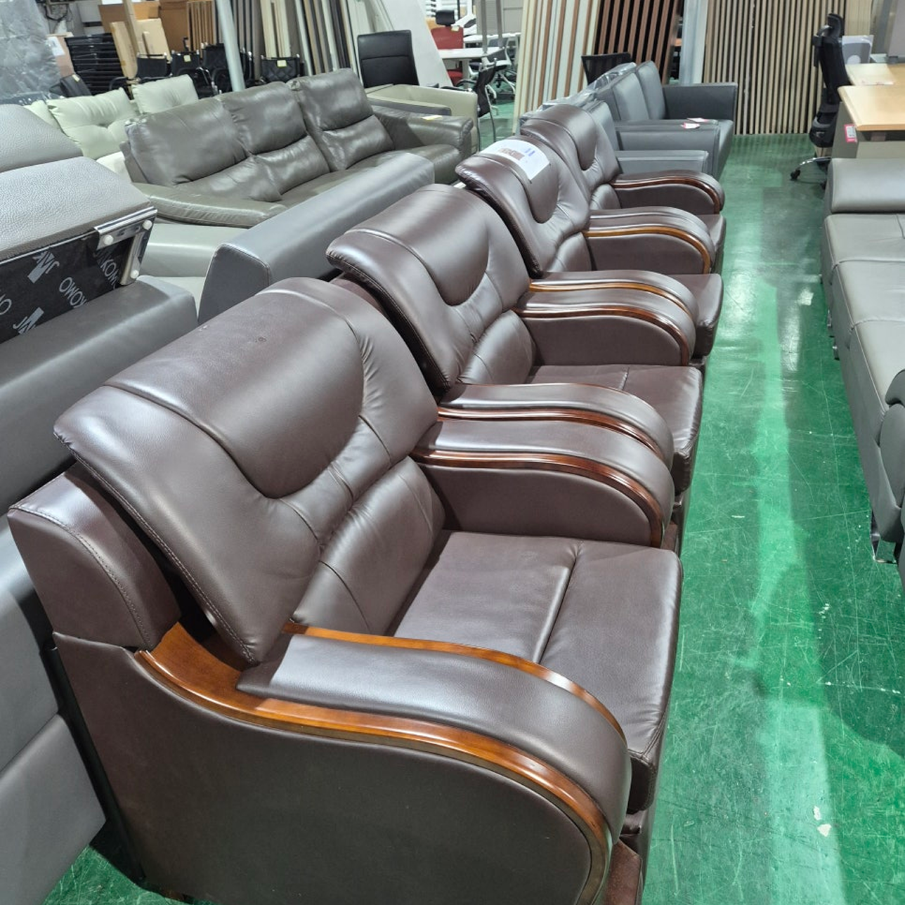 중역용 4인 소파 세트